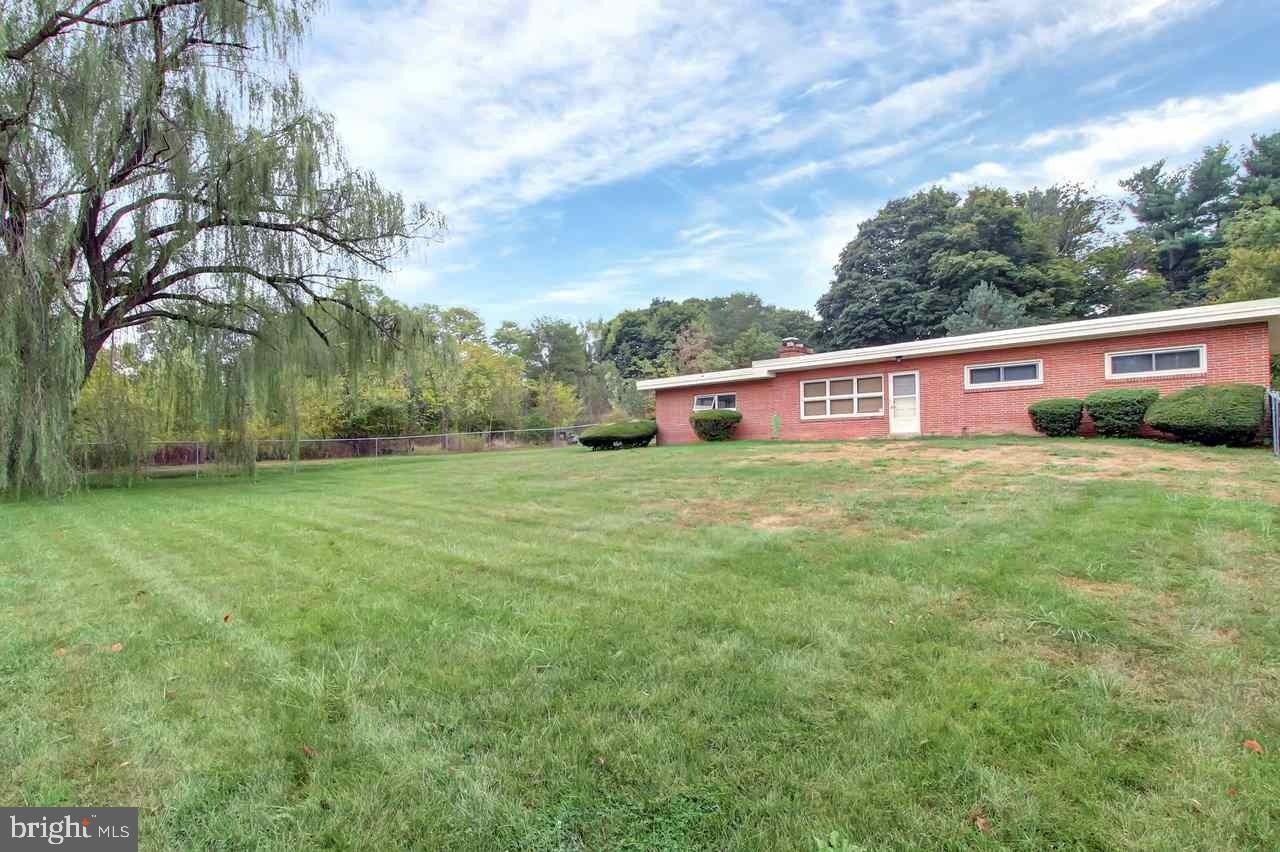 5951 Devonshire Road Harrisburg, PA 17112 - Photo 24 of 25 Gallery Image 24