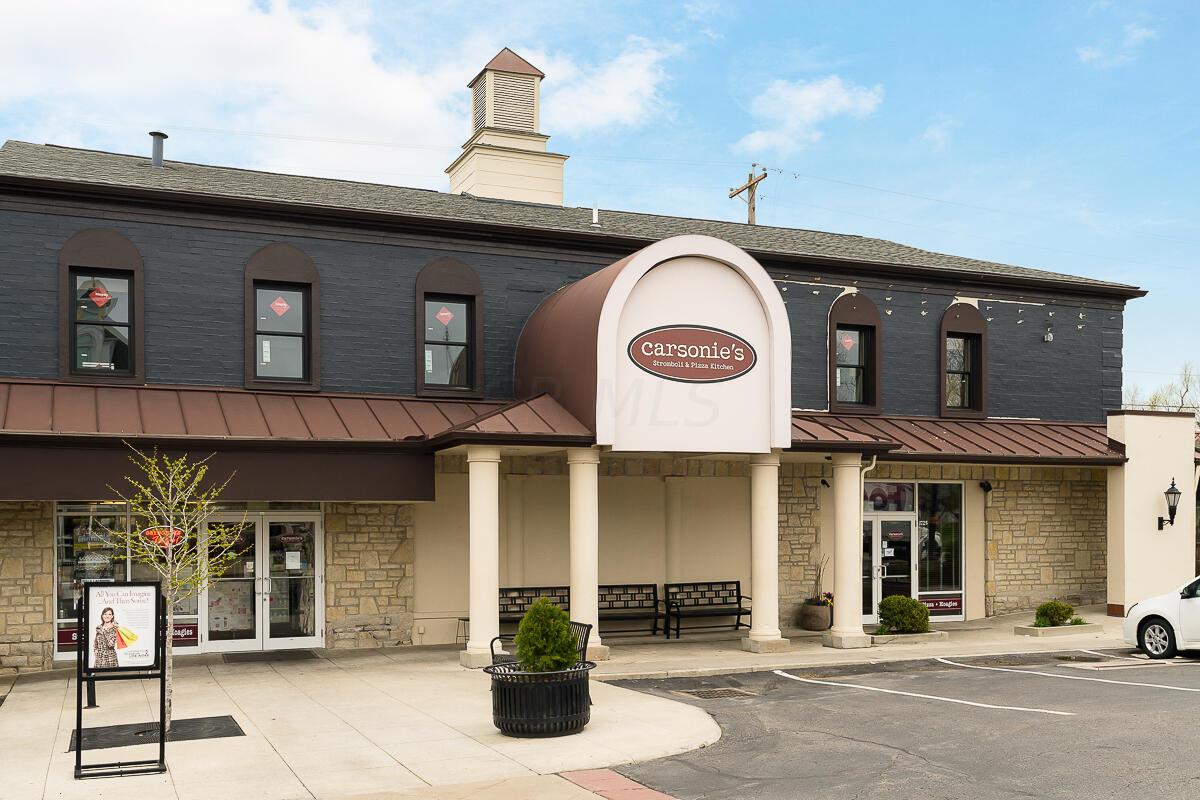 2560 Coventry Road Columbus, OH 43221 - Photo 45 of 49 UA Carsonies