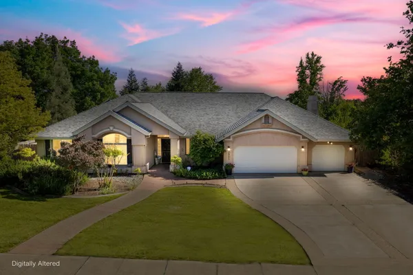 $689,900 | 2945 Forest Hills Drive, Redding, CA 96002