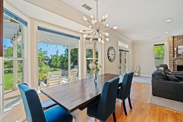 $689,900 | 2945 Forest Hills Drive, Redding, CA 96002