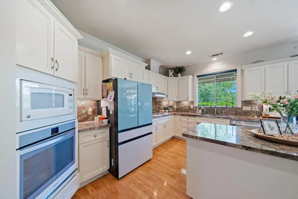 $689,900 | 2945 Forest Hills Drive, Redding, CA 96002