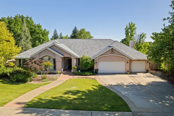 $689,900 | 2945 Forest Hills Drive, Redding, CA 96002