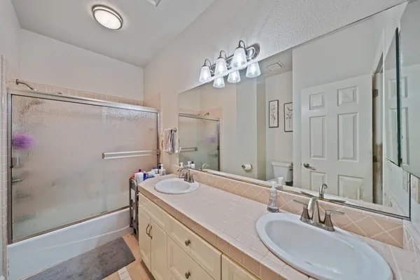 $689,900 | 2945 Forest Hills Drive, Redding, CA 96002