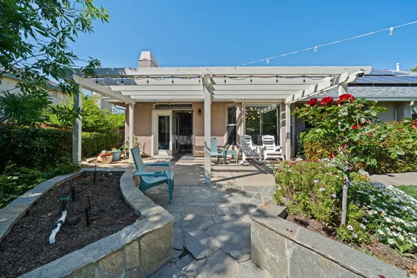 $689,900 | 2945 Forest Hills Drive, Redding, CA 96002