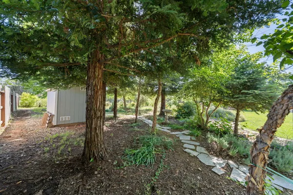 $689,900 | 2945 Forest Hills Drive, Redding, CA 96002