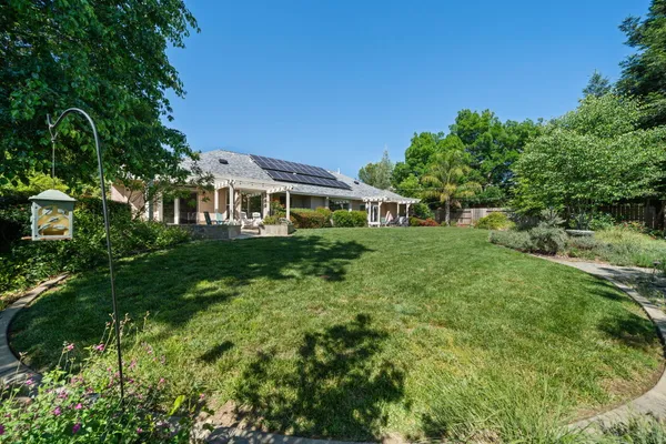 $689,900 | 2945 Forest Hills Drive, Redding, CA 96002