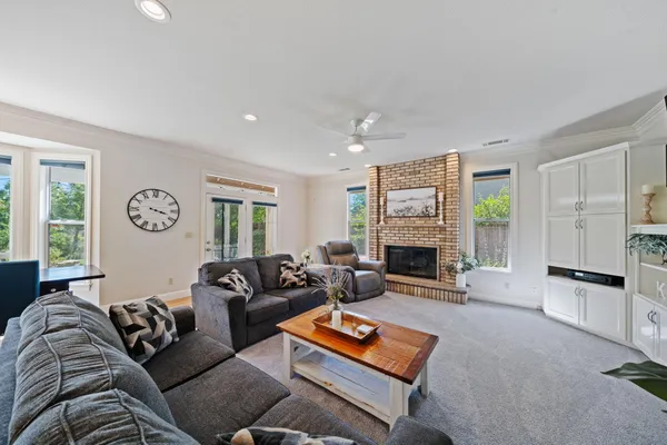 $689,900 | 2945 Forest Hills Drive, Redding, CA 96002