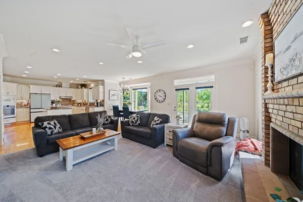 $689,900 | 2945 Forest Hills Drive, Redding, CA 96002