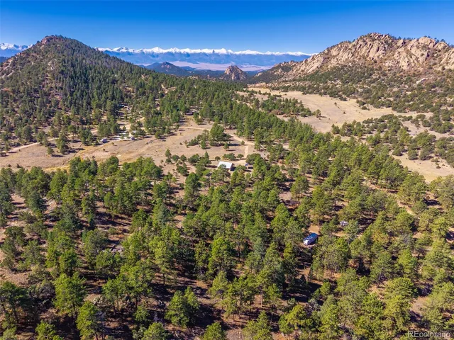 a view of a building