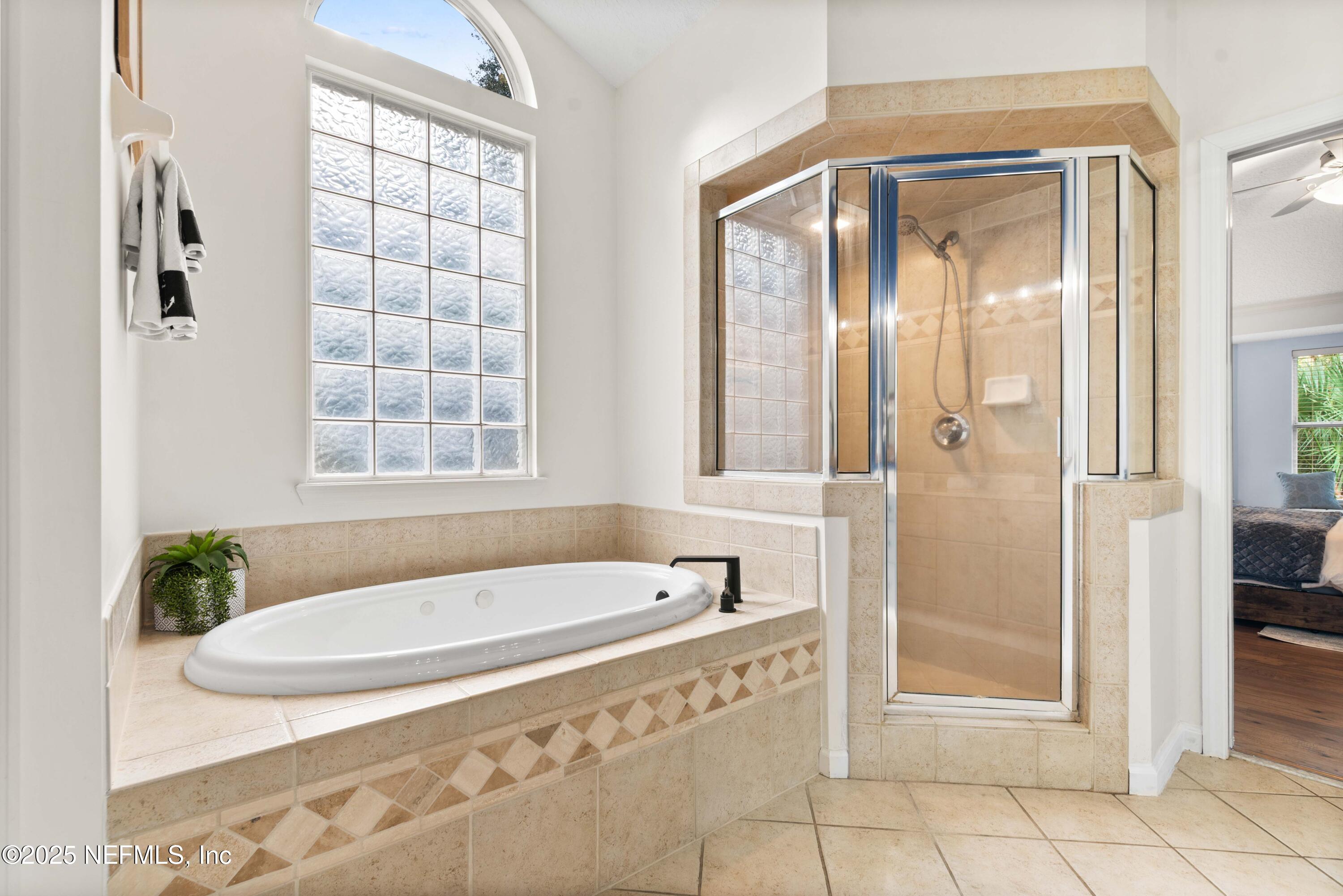 152 Bear Pen Road Ponte Vedra Beach, FL 32082 - Photo 18 of 47 Primary bathroom