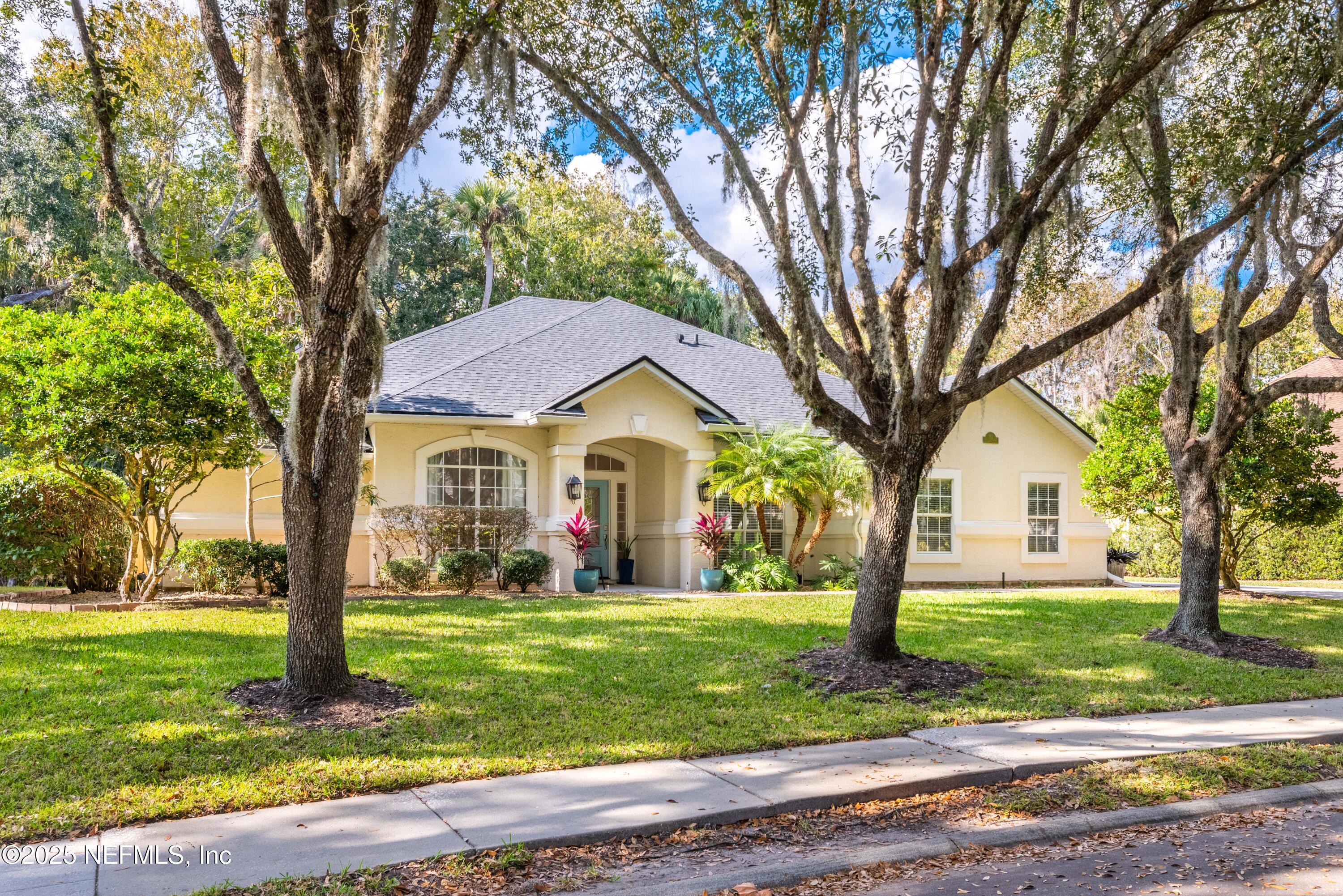 152 Bear Pen Road Ponte Vedra Beach, FL 32082 - Photo 35 of 47 Sidewalks out front