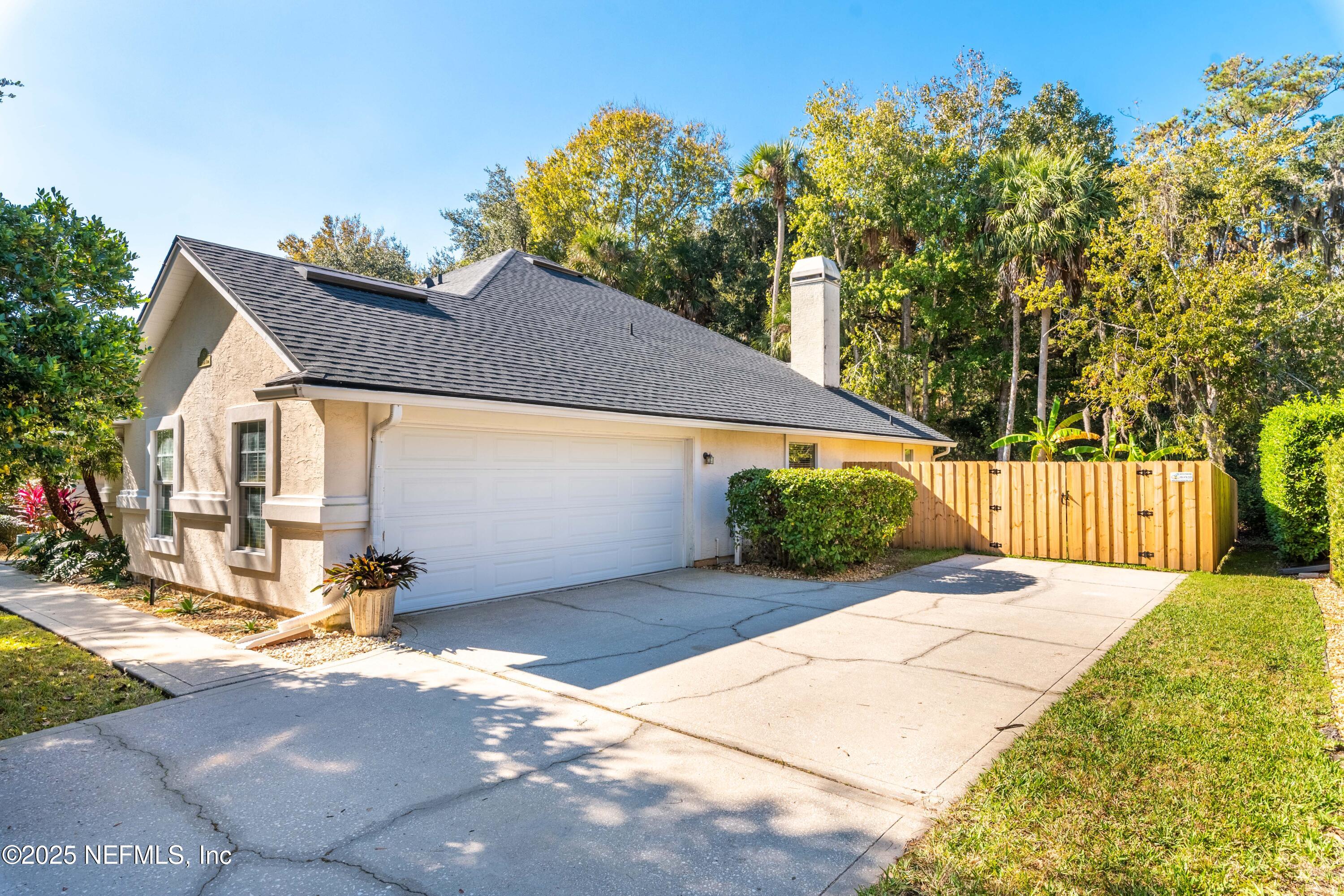 152 Bear Pen Road Ponte Vedra Beach, FL 32082 - Photo 36 of 47 Side entry garage