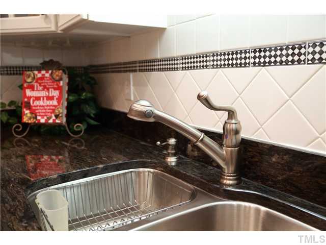 2105 Lovdal Drive Raleigh, NC 27613 - Photo 20 of 25 Gallery Image 20