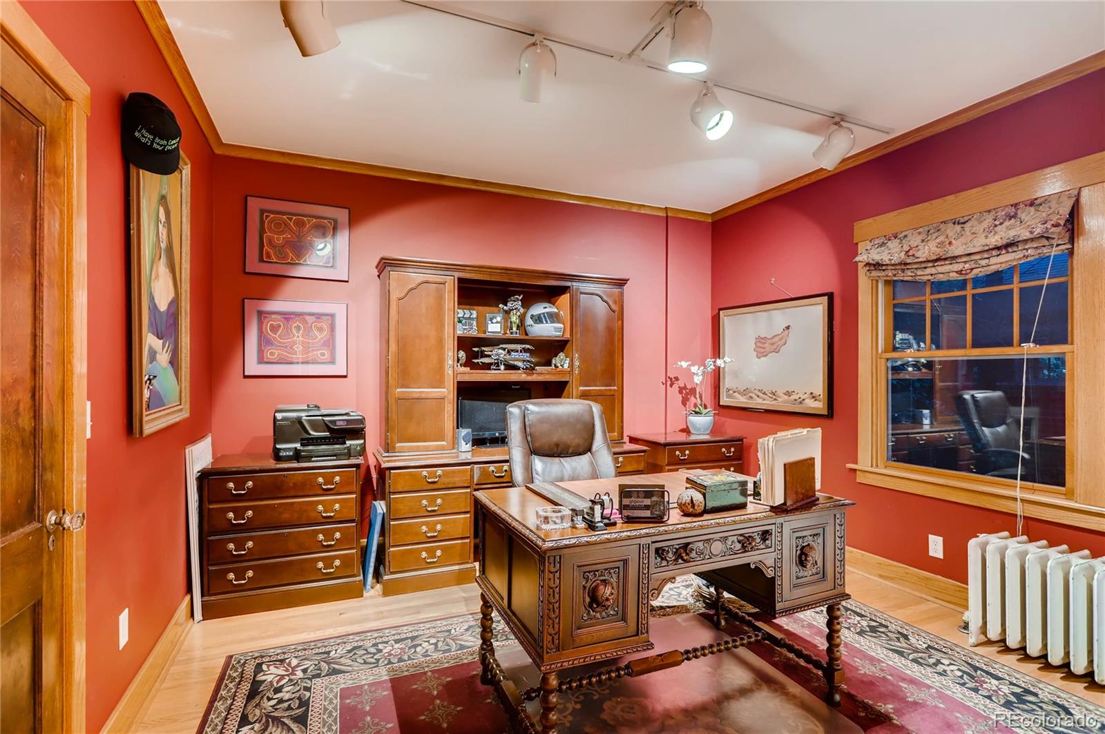 626 Fillmore Street Denver, CO 80206 - Photo 8 of 31 a work space with furniture