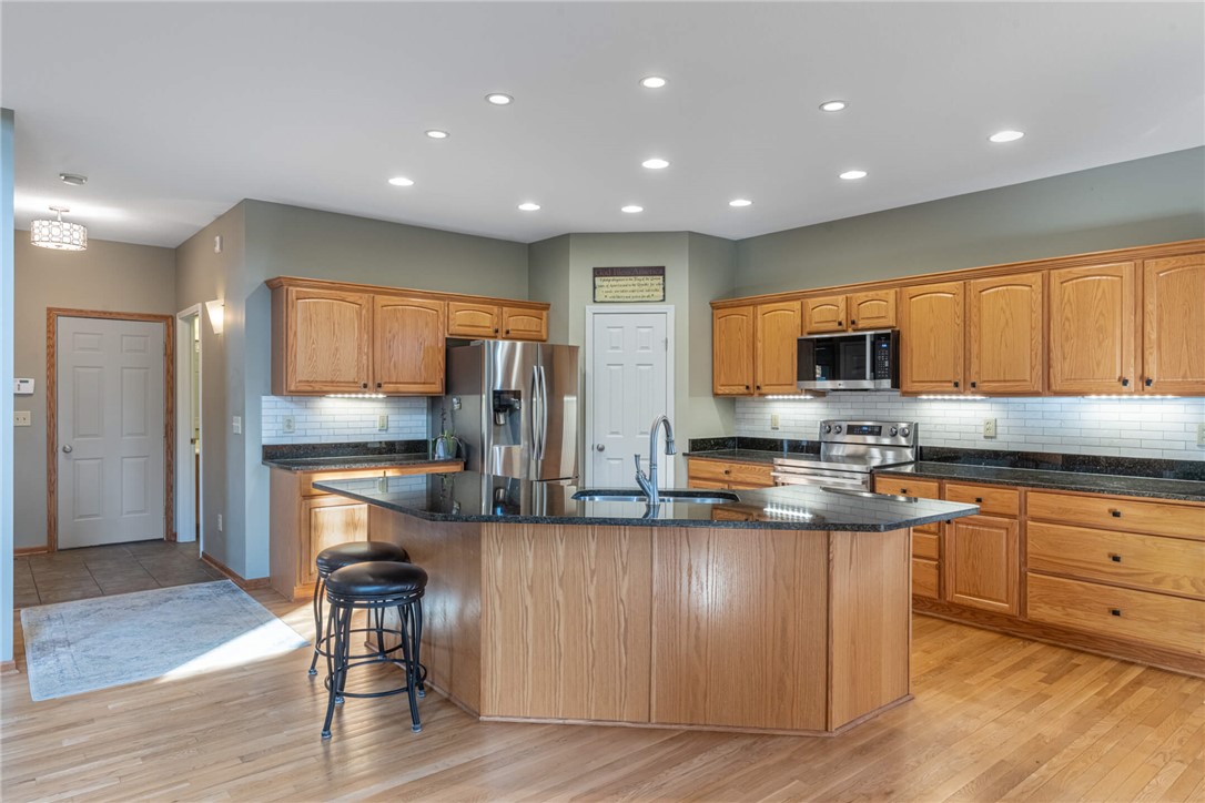 3223 Straley Road Xenia, OH 45385 - Photo 7 of 63
