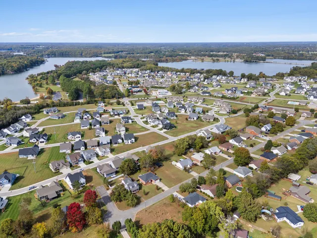 $799,900 | 309 Campfire Court, Winchester, TN 37398