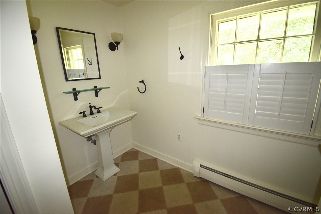 2736 Kenbury Road Richmond, VA 23225 - Photo 44 of 46 Gallery Image 44