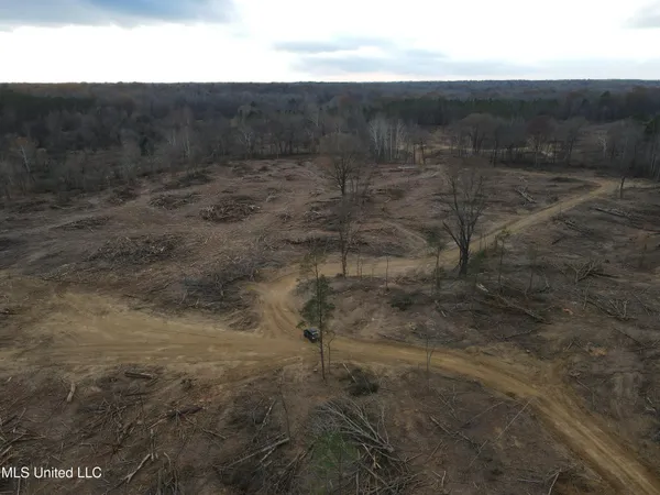 $355,200 | Lane Road, Scobey, MS 38953