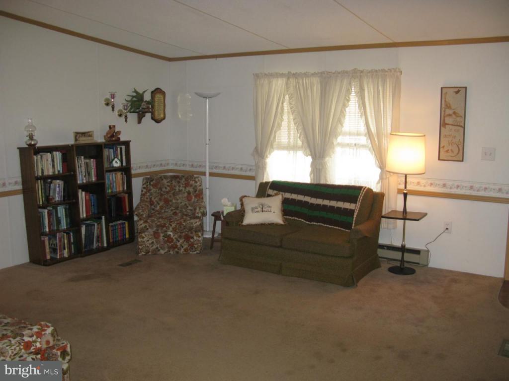 270 Clay School Road, Unit 2 Ephrata, PA 17522 - Photo 8 of 10 Gallery Image 8