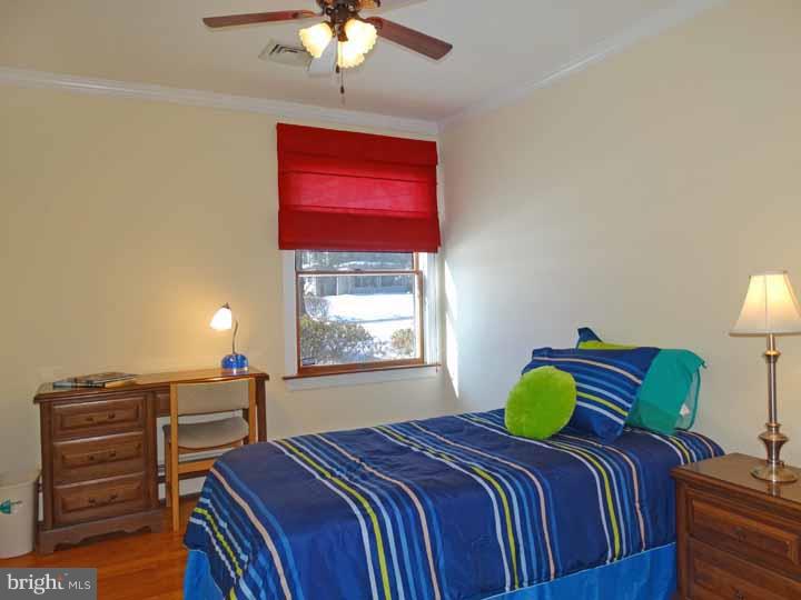 1406 Westover Road Yardley, PA 19067 - Photo 14 of 25 Gallery Image 14
