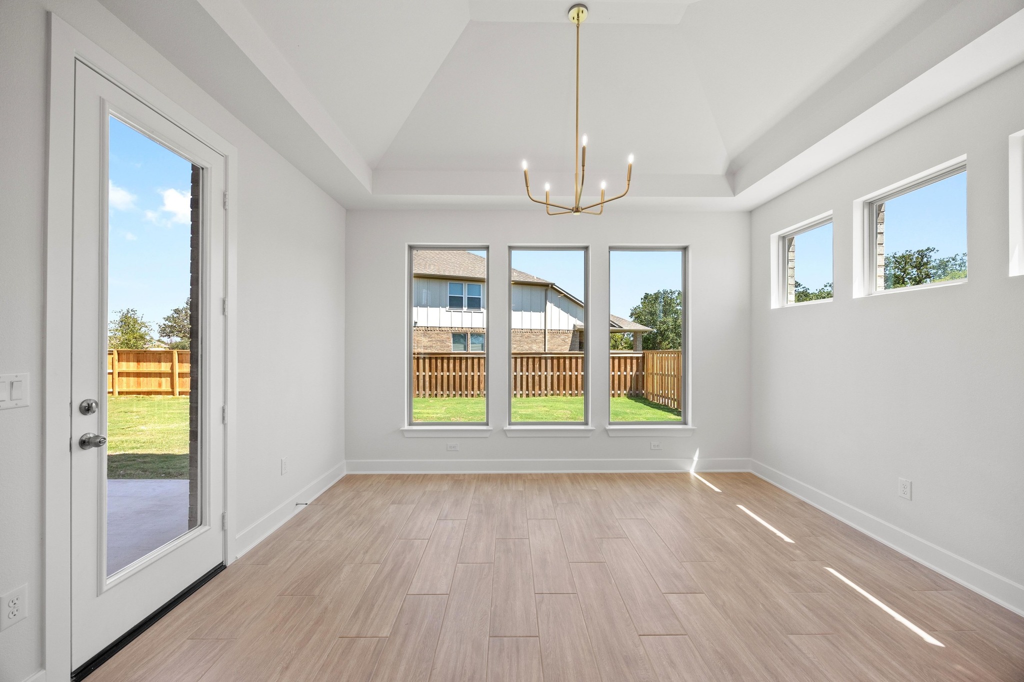 201 Buckaroo Drive Georgetown, TX 78633 - Photo 9 of 36