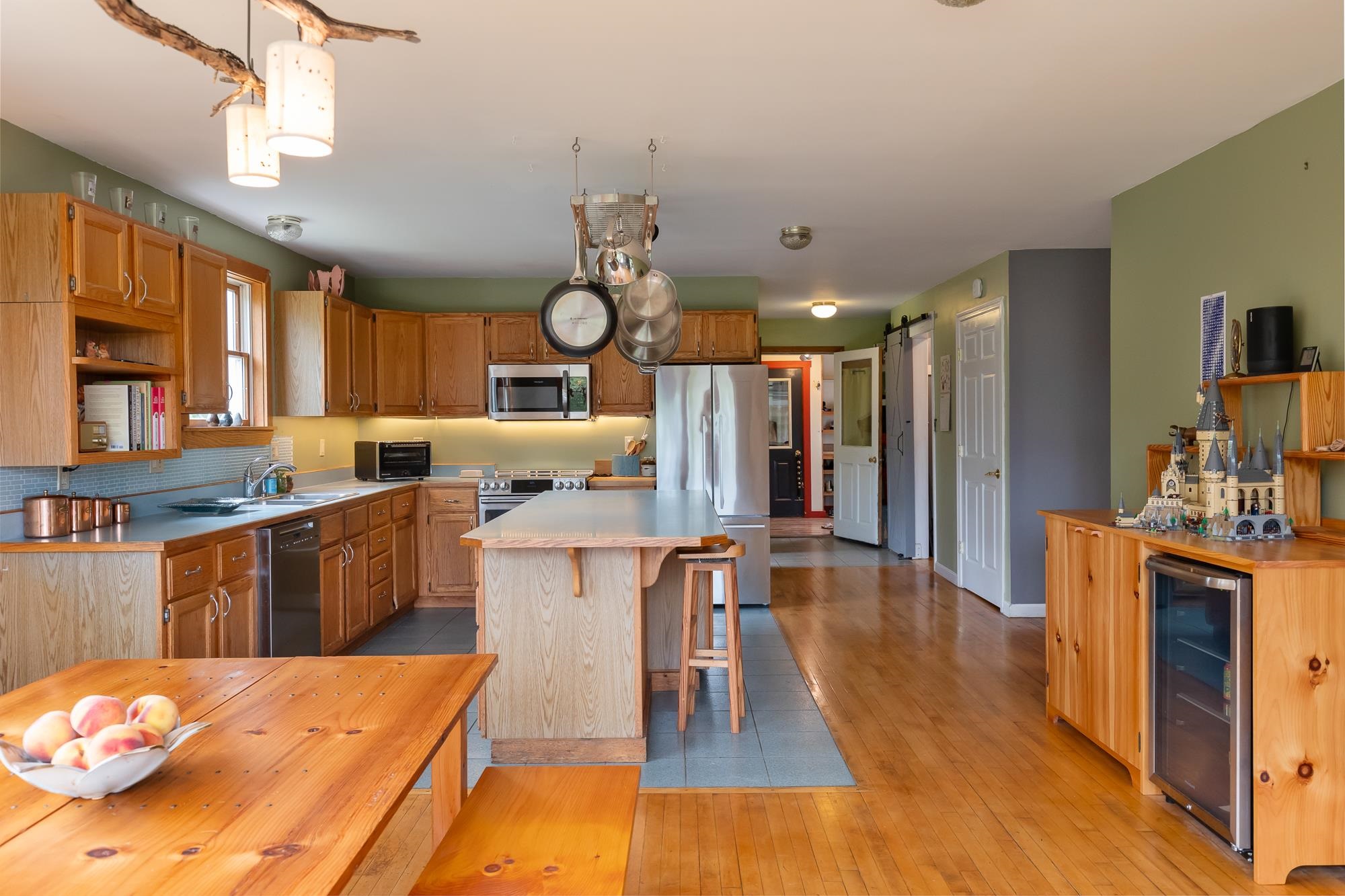 108 North View Drive Rochester, VT 05767 - Photo 3 of 40