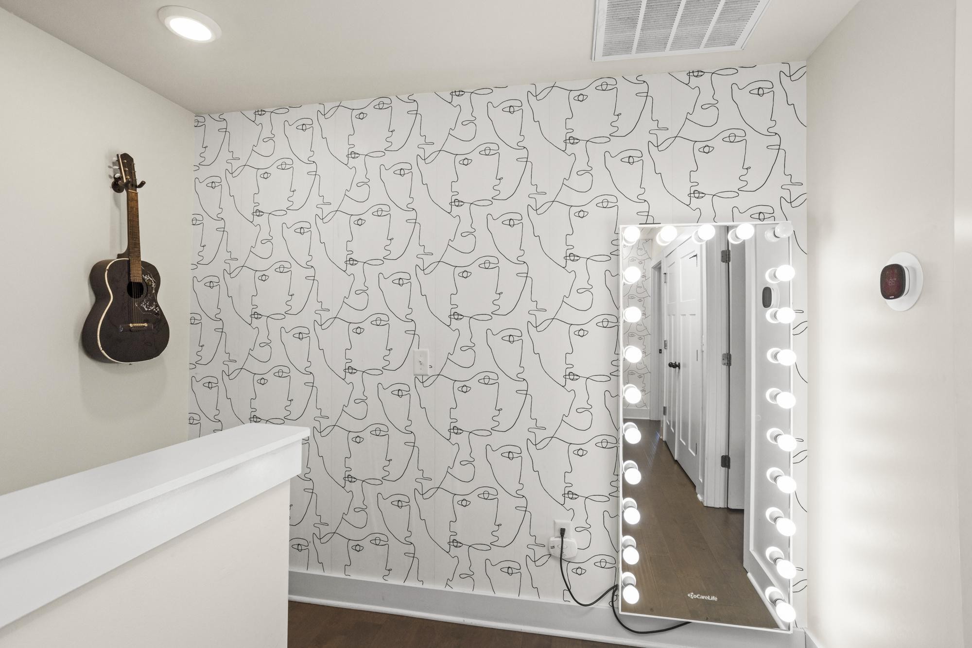 450 Glastonbury Road, Unit 3 Nashville, TN 37217 - Photo 8 of 43 a bathroom with a shower