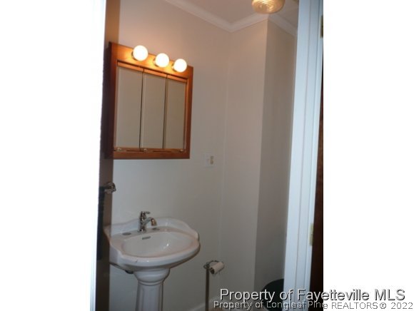 1039 Stamper Road Fayetteville, NC 28303 - Photo 10 of 13 Gallery Image 10