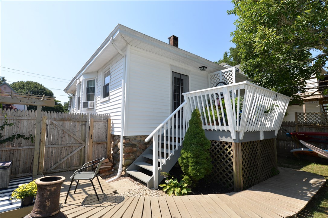 56 John Street Westerly, RI 02891 - Photo 27 of 38