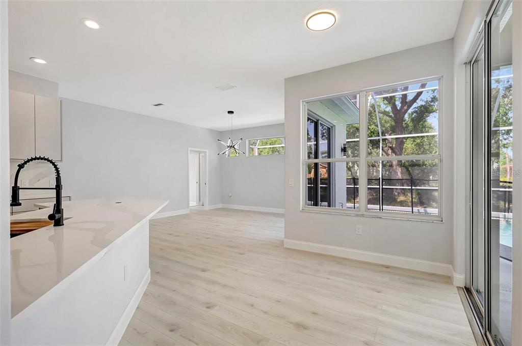 11019 Pine Lilly Place Lakewood Ranch, FL 34202 - Photo 11 of 34