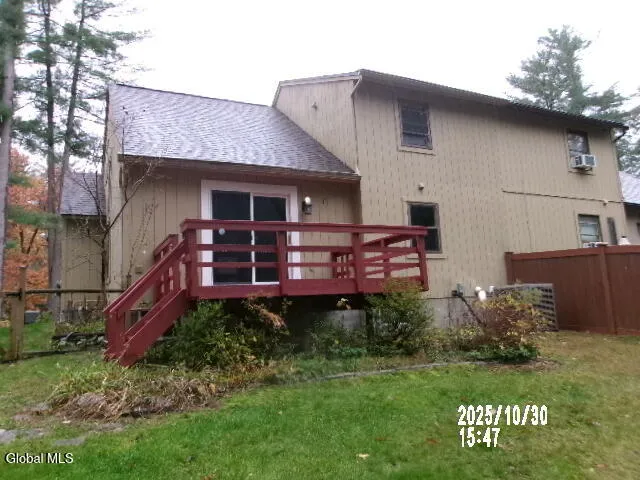 $369,900 | 131 Thimbleberry Road, Malta, NY 12020