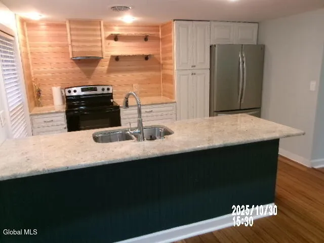 $369,900 | 131 Thimbleberry Road, Malta, NY 12020