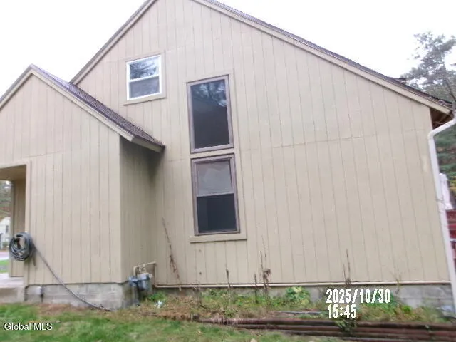 $369,900 | 131 Thimbleberry Road, Malta, NY 12020