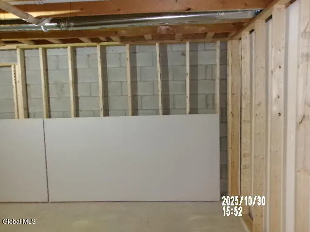 $369,900 | 131 Thimbleberry Road, Malta, NY 12020