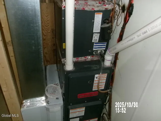 $369,900 | 131 Thimbleberry Road, Malta, NY 12020