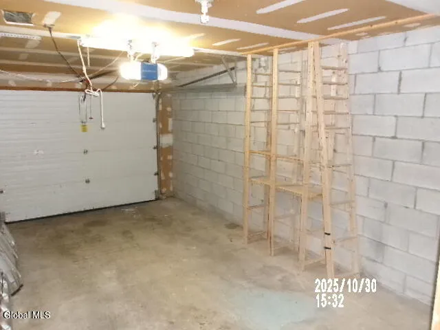 $369,900 | 131 Thimbleberry Road, Malta, NY 12020