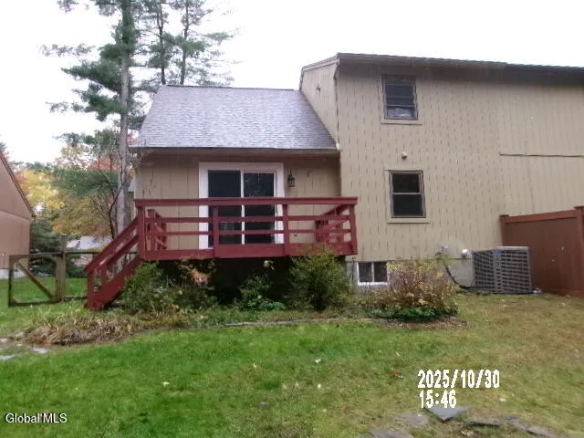 $369,900 | 131 Thimbleberry Road, Malta, NY 12020