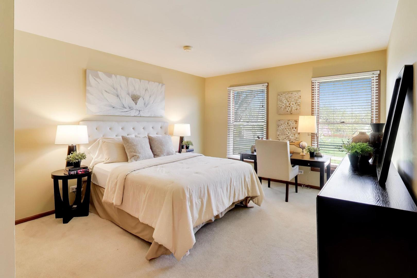 530 Cypress Bridge Road Lake Zurich, IL 60047 - Photo 25 of 44
