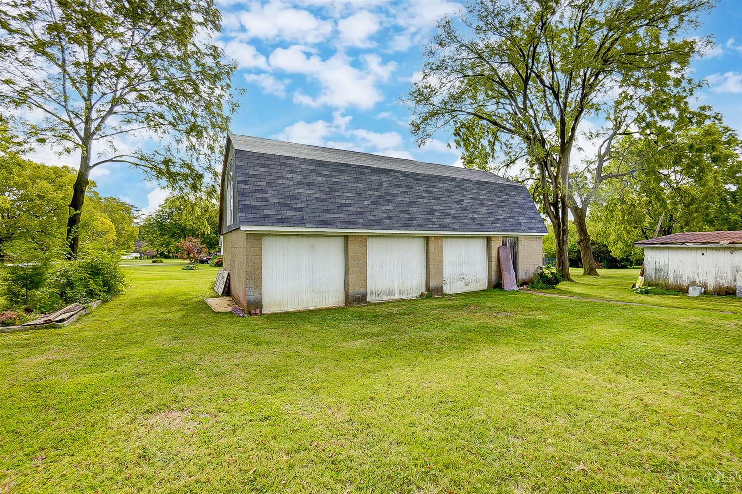 6171 Hendrickson Road Middletown, OH 45044 - Photo 42 of 47 Gallery Image 42