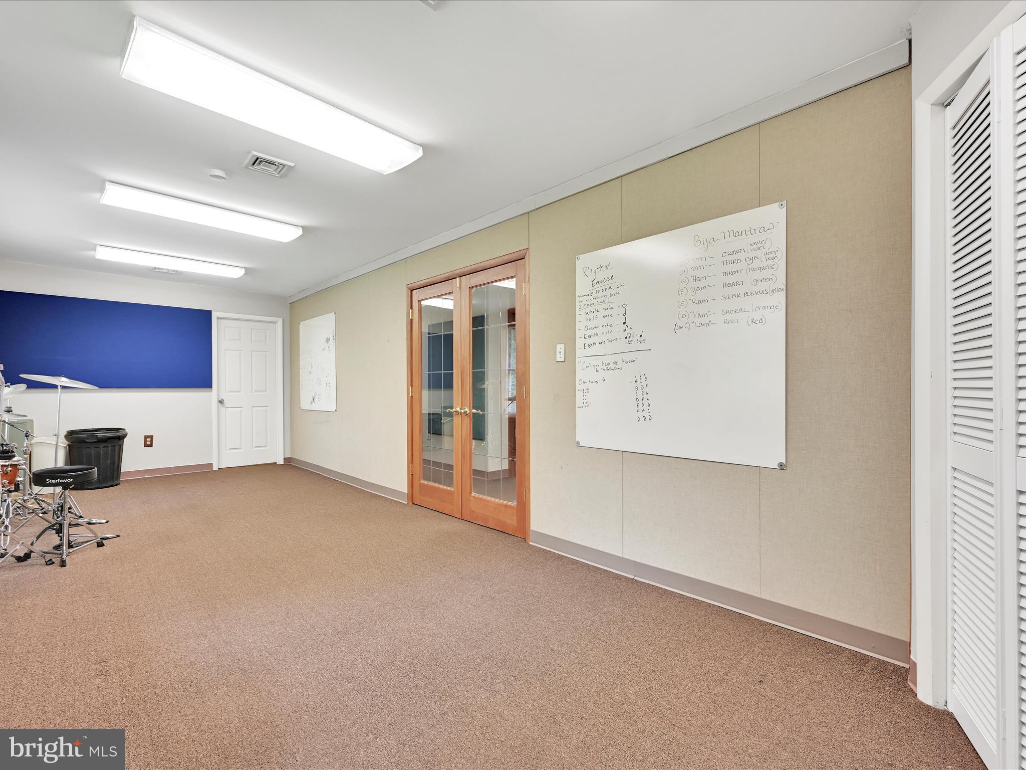 1345 Middletown Road Glen Mills, PA 19342 - Photo 14 of 69 BAB_6558