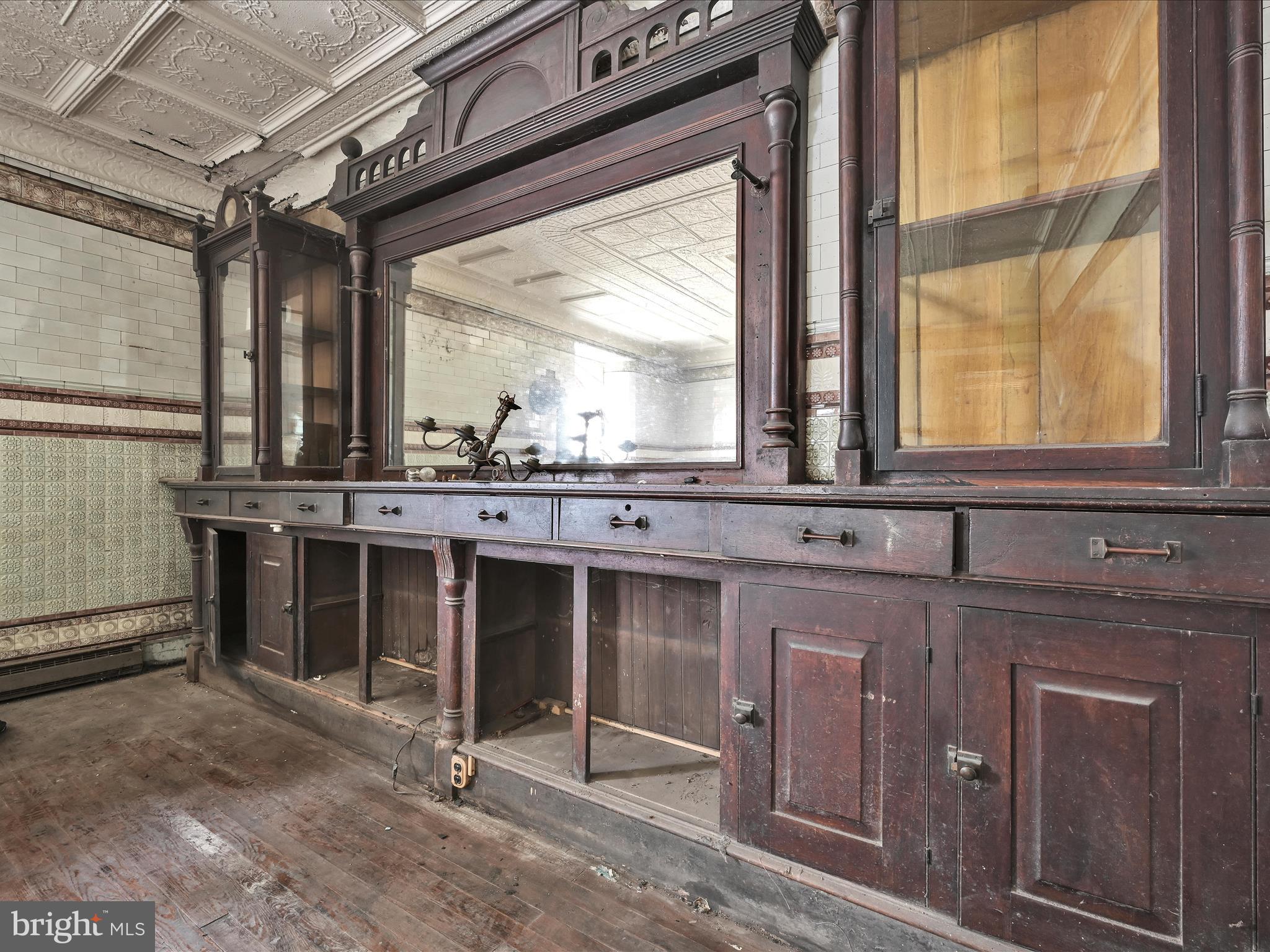 1345 Middletown Road Glen Mills, PA 19342 - Photo 34 of 69 Former Parlor