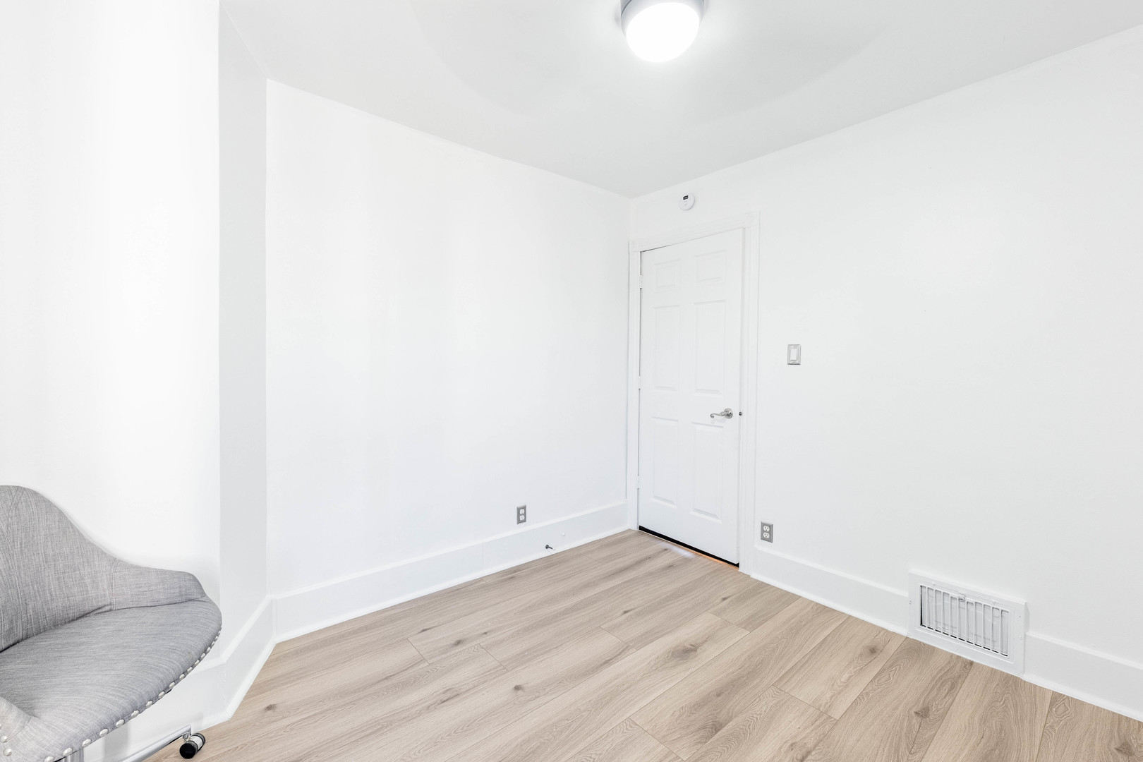 1203 South 4th Avenue Maywood, IL 60153 - Photo 17 of 35