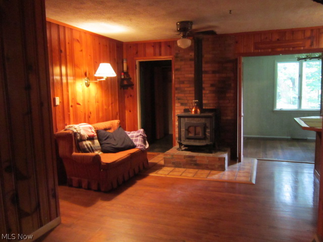 450 South Medina Line Road Akron, OH 44321 - Photo 8 of 23