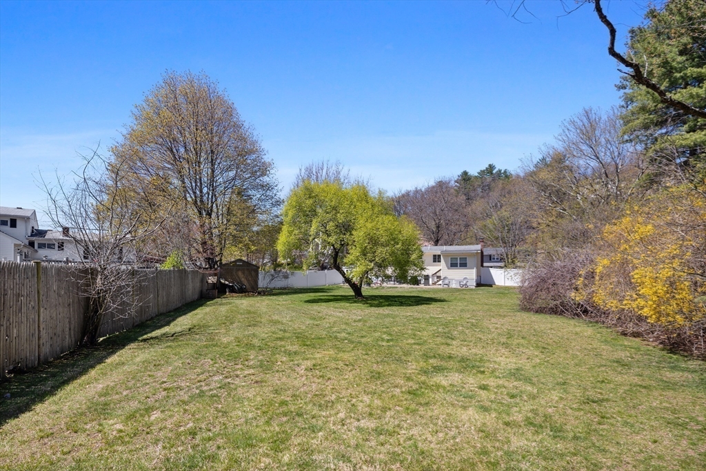 22 Mountain Road Burlington, MA 01803 - Photo 20 of 23 Gallery Image 20