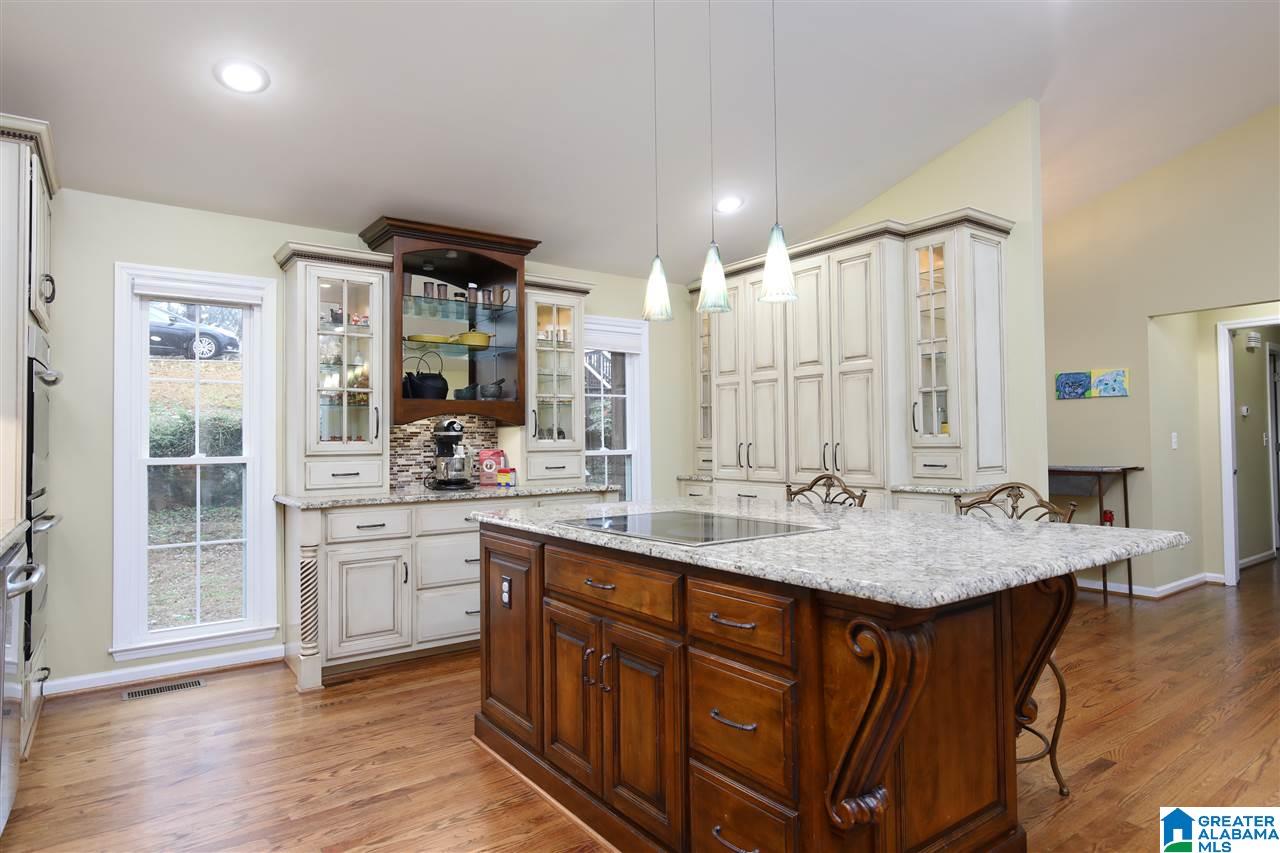 1444 Shades Crest Road Birmingham, AL 35226 - Photo 5 of 33