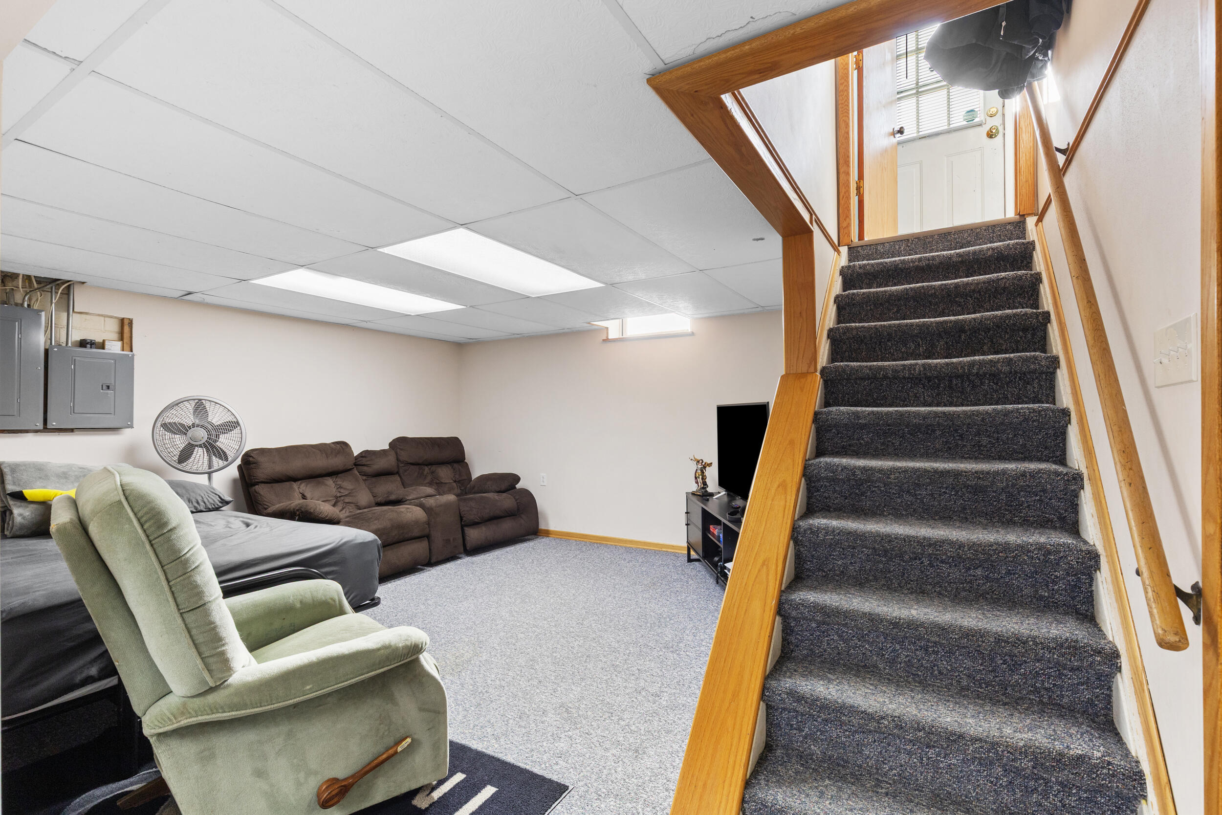 2401 Russet Street Racine, WI 53405 - Photo 17 of 27 lower rec room