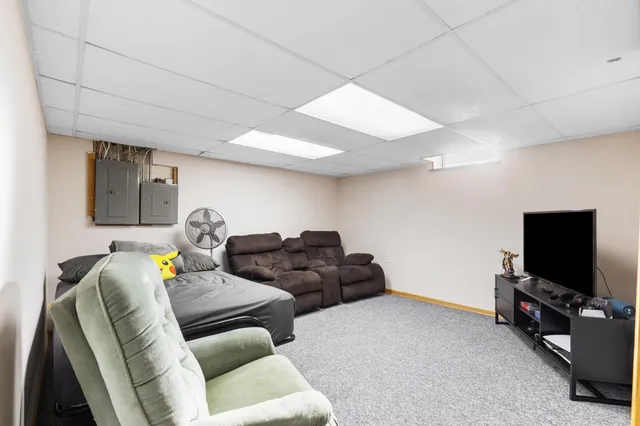 $235,000 | 2401 Russet Street, Racine, WI 53405