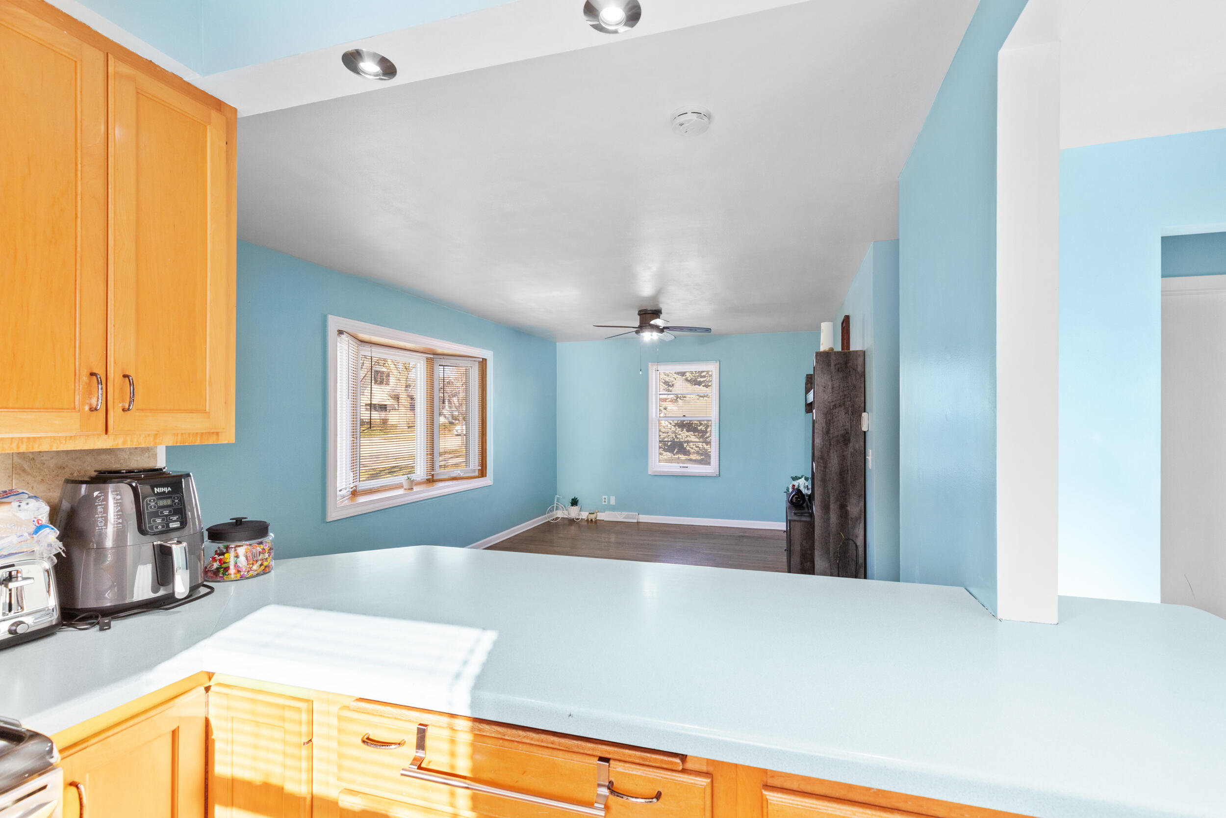 2401 Russet Street Racine, WI 53405 - Photo 10 of 27 photo nov 27 2025, 10 32 29 pm (1)