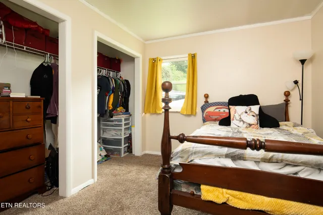 $375,000 | 502 Crestwood Drive, Clinton, TN 37716