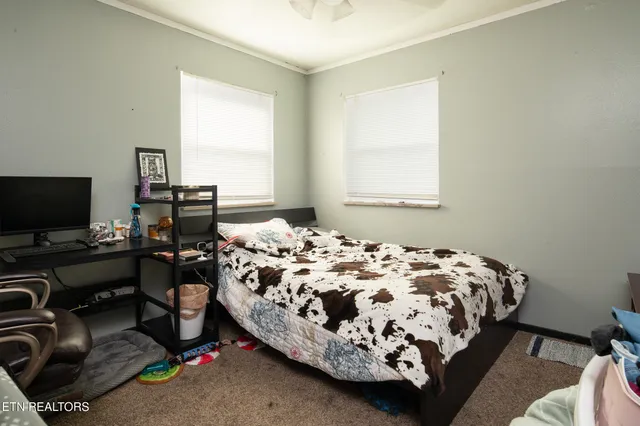 $375,000 | 502 Crestwood Drive, Clinton, TN 37716